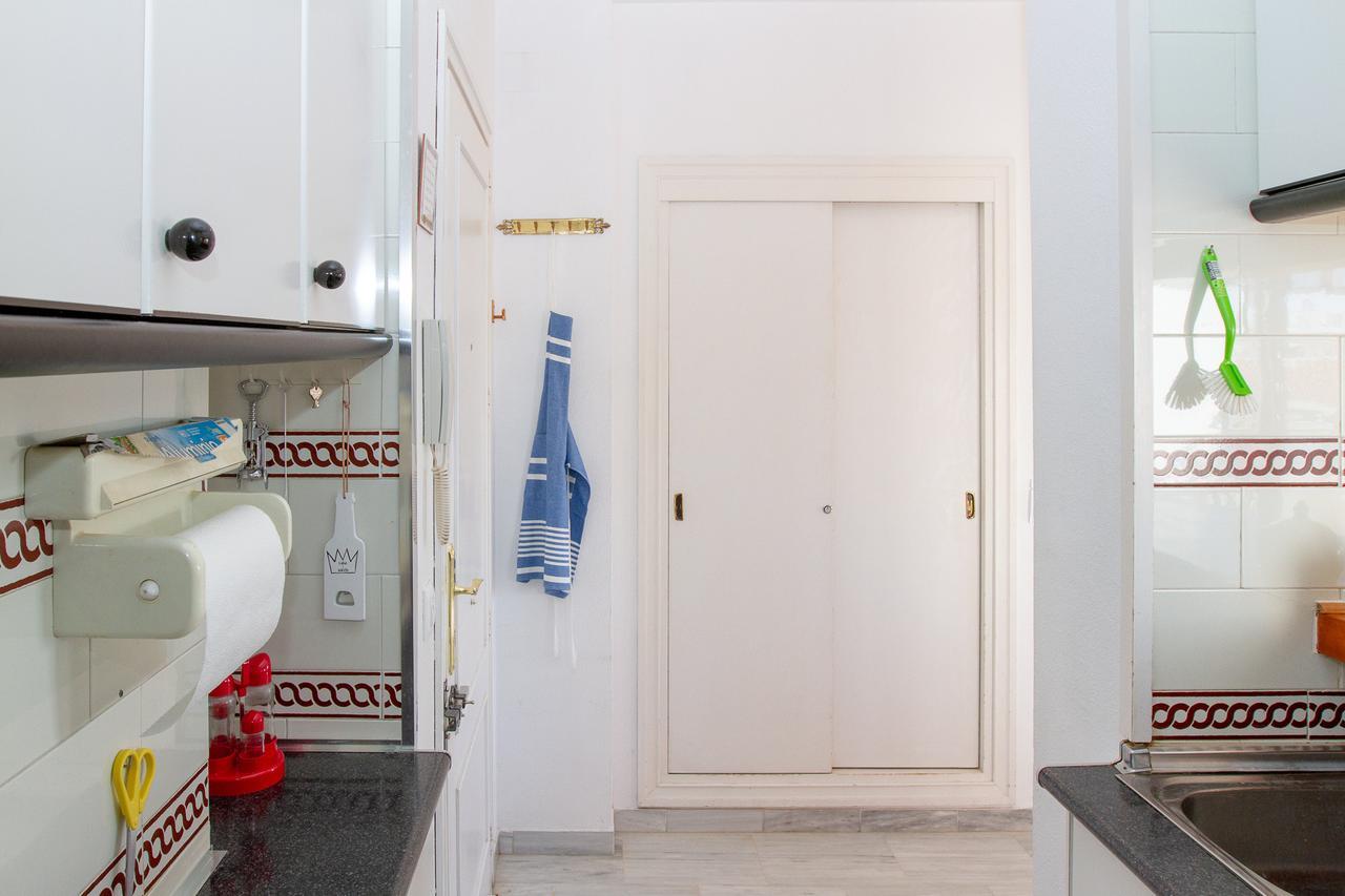 Silvia Apartment Torremolinos Bagian luar foto