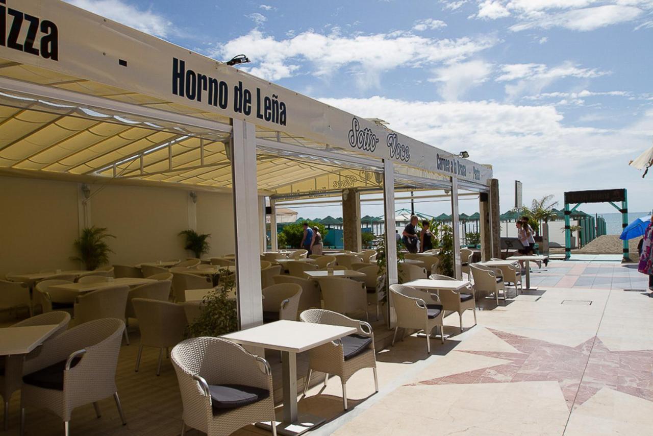 Silvia Apartment Torremolinos Bagian luar foto